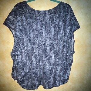 Ocean + Coast Women’s Top – Gray/Blue/Black/White Abstract Print – Size 4X